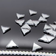 Дзеркальний декор, малий трикутник, 32 г. Розмір 12-13 мм