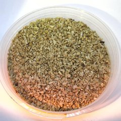 Кварцевый песок цвет карамельный, фракция 2-5 мм. Уп. 200 г