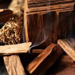 Аромаолія преміум "Амбра, шкіра, уд, мирра", США, 10-100 г, "Smoked Oud". Candle Science